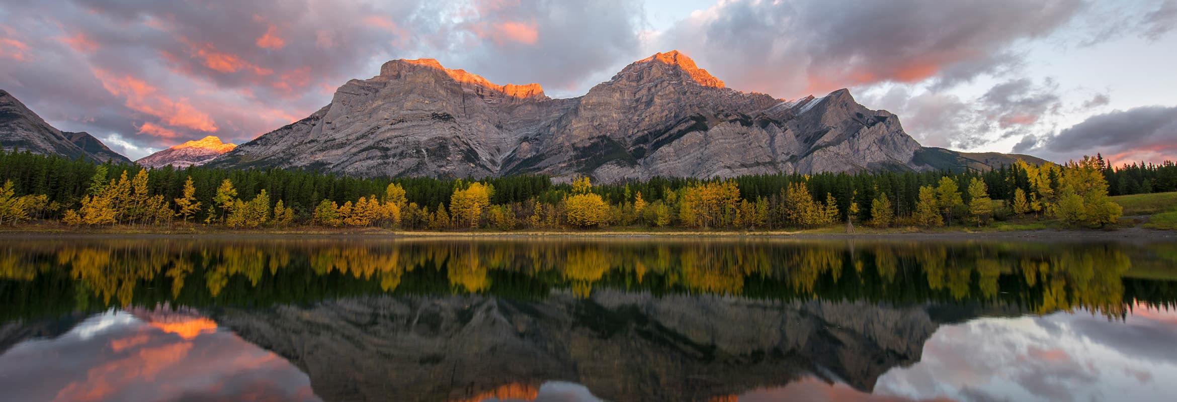 Image - Sunrise with lake, Kananaskis Rocky Mountains